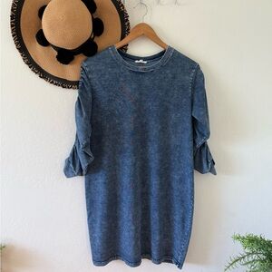 Jane & Delancey Blue Mineral Wash Ruched Sleeve Tunic Dress Medium
